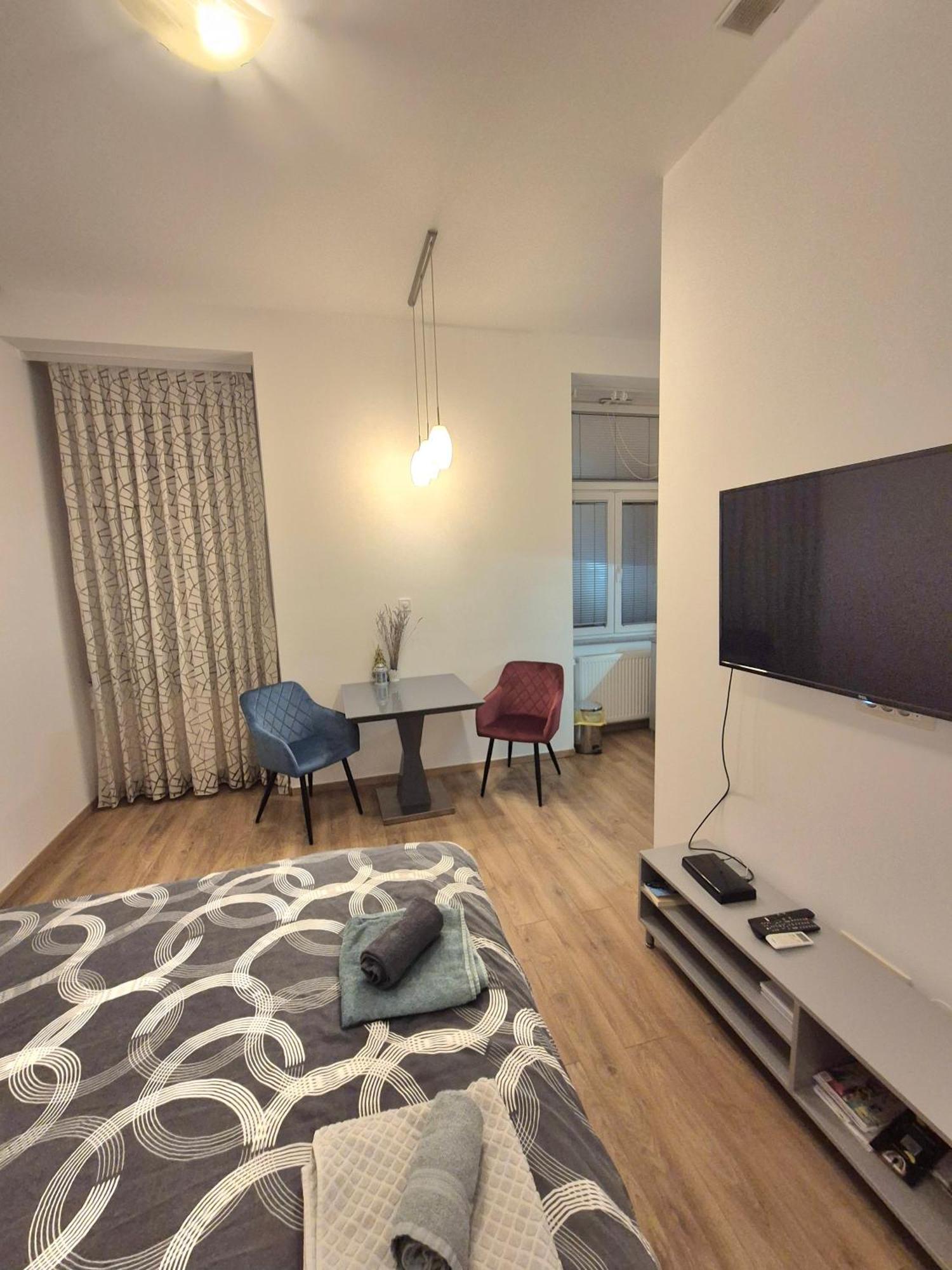 Metropolis Apartments Загреб Экстерьер фото
